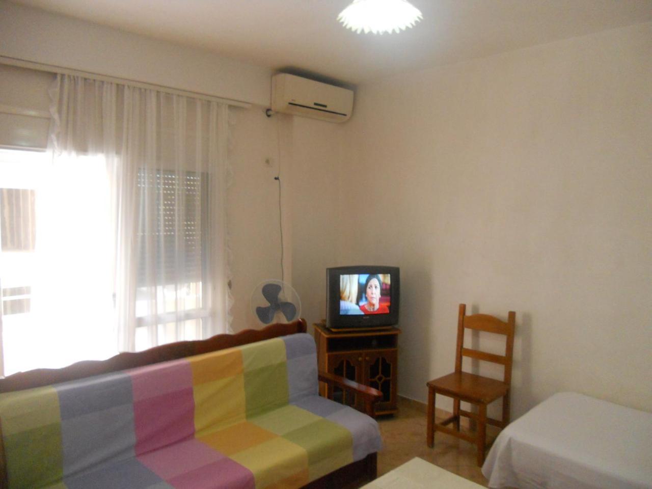 Sea View Apartment Onorato 1 Влёра Экстерьер фото